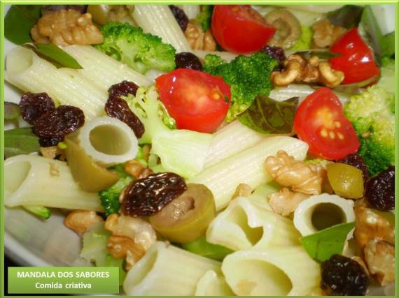 salada de brocolis e nozes